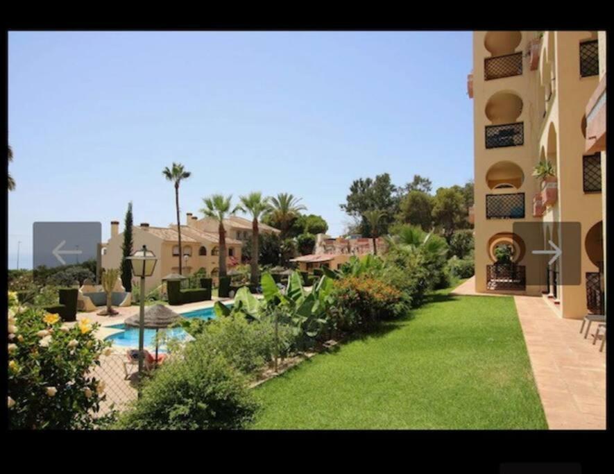 La Cala De Toegang Tot *